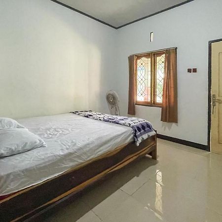 Ekas Beach Guesthouse Mitra Reddoorz מראה חיצוני תמונה