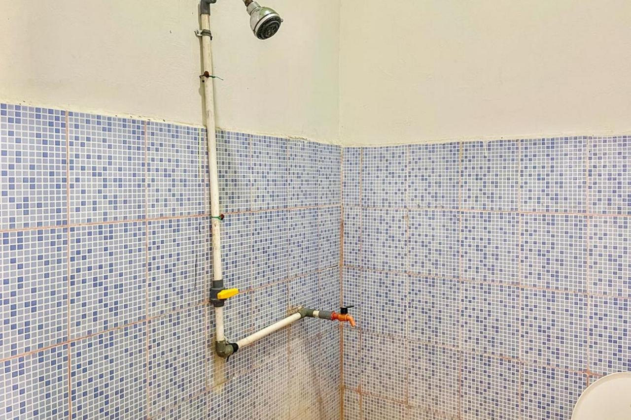 Ekas Beach Guesthouse Mitra Reddoorz מראה חיצוני תמונה